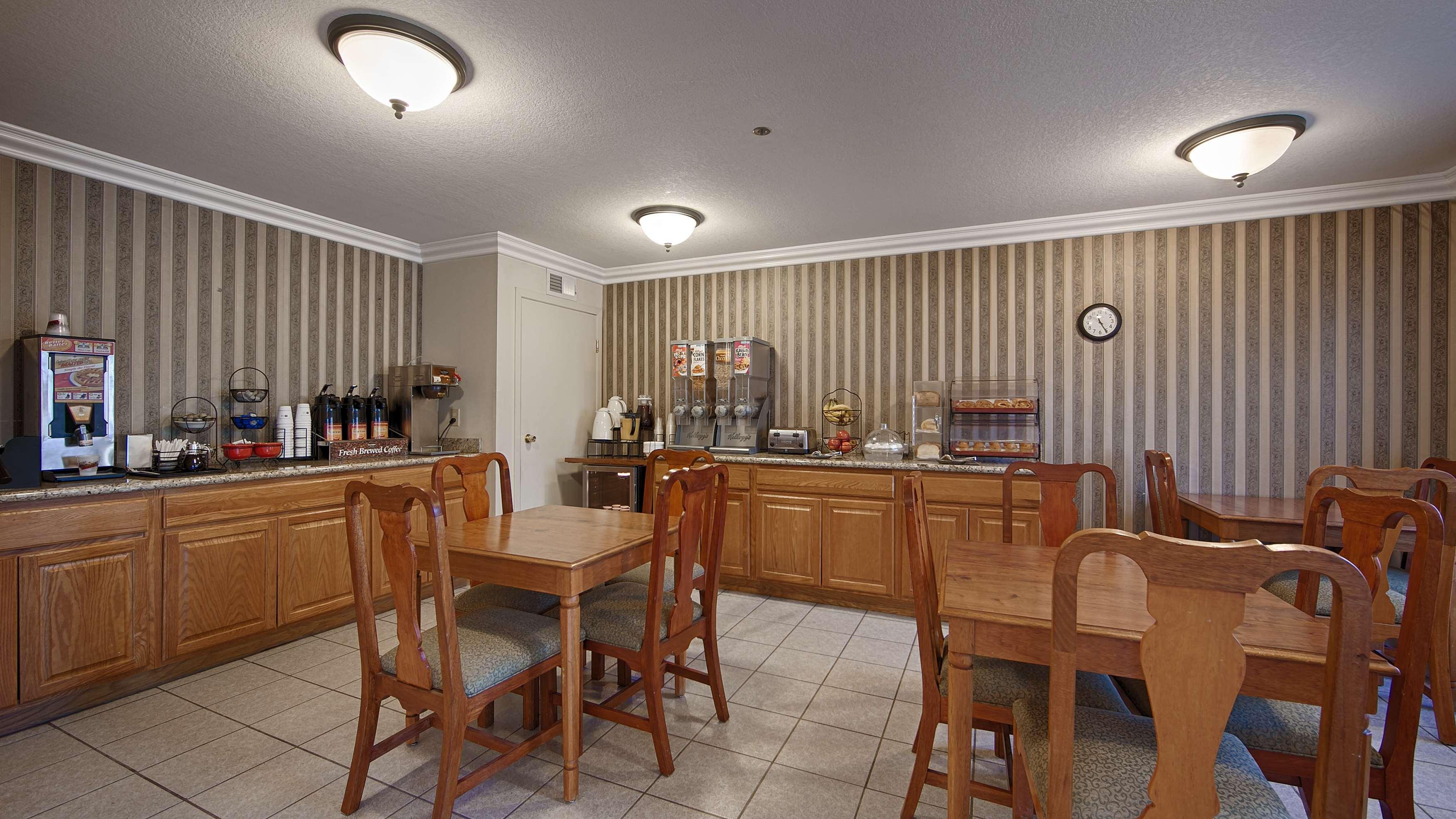 Best Western Colonial Inn Selma Kültér fotó